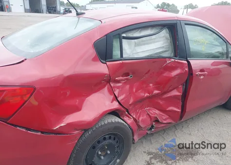 2012 Kia Rio Lx z USA, uszkodzony, nr VIN KNADM4A32C6058955